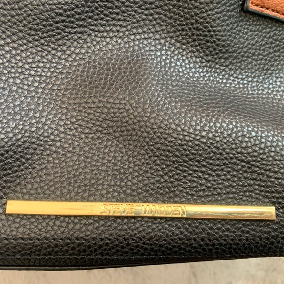 Steve Madden Purse - Picture 2 of 3